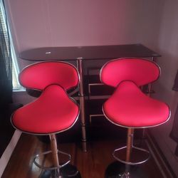 Bar & Stools