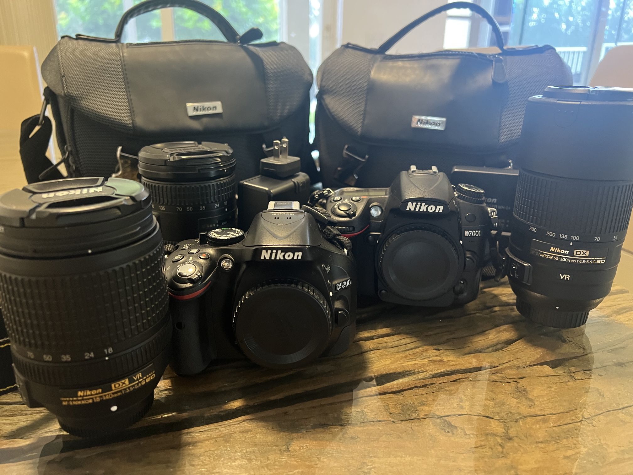 📸 Nikon Camera Bundle for Sale – $1200
