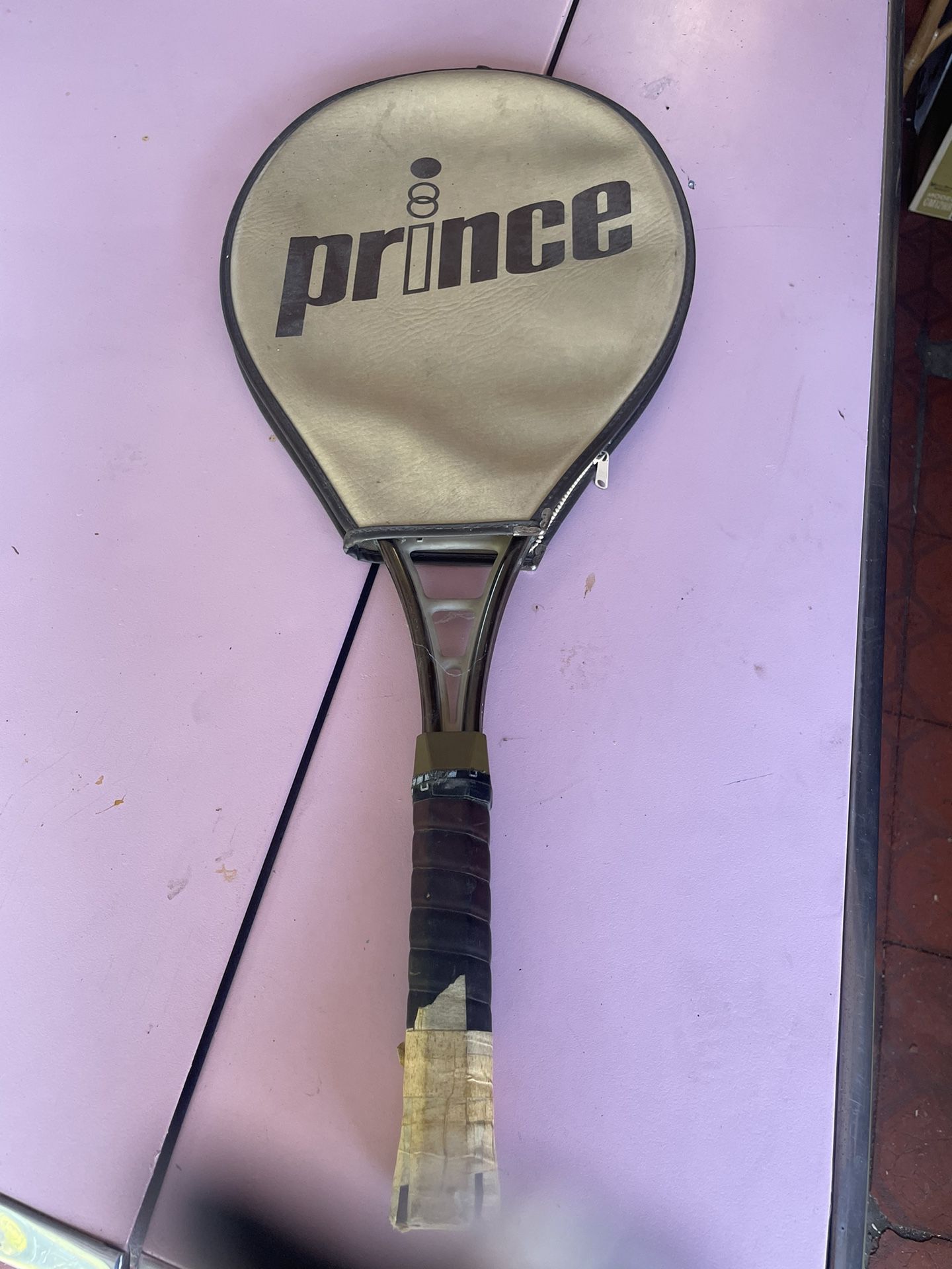 Dunlop, Spirit, Prince Vintage Tennis Rackets 