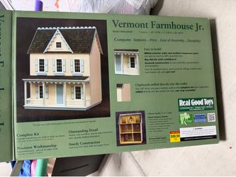 Hobby Lobby Vermont Farmhouse Jr. Dollhouse Kit