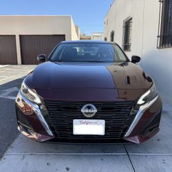 2025 Nissan Altima Clean title 