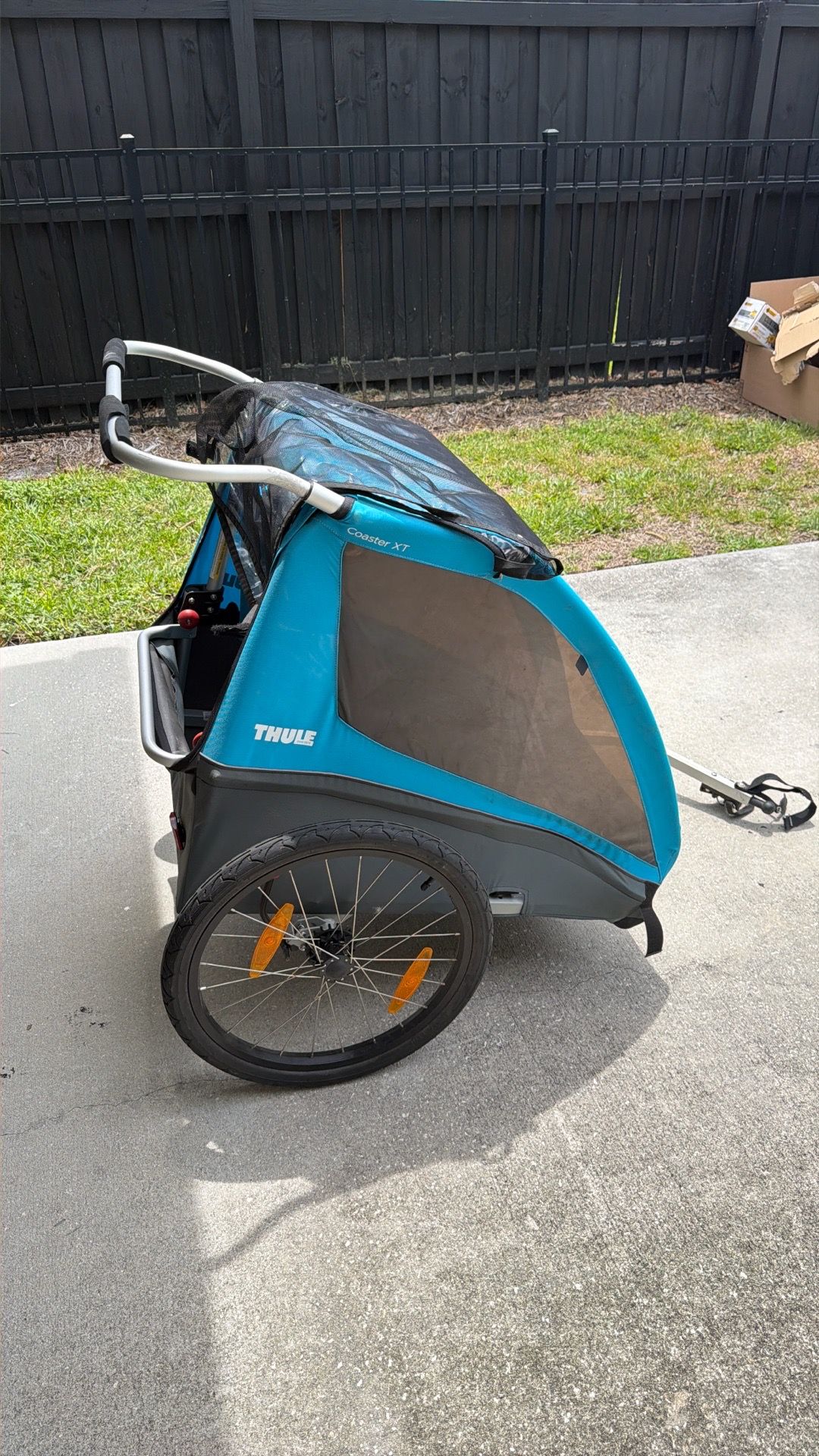 Thule Bike Trailer/running stroller
