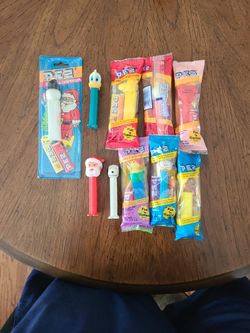 10 Vintage Pez Dispensers Garfield Woodstock Snoopy