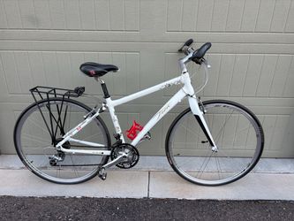 Trek 7.6 FX Hybrid Bike