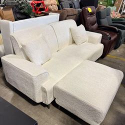 LOVESEAT 