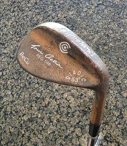 Cleveland Diadic Tour Action REG. 588 Beryllium BeCu Golf Wedge 53° Steel Shaft RH 35" inches long Right Handed