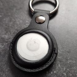 NEW Apple Air Tag With Holder