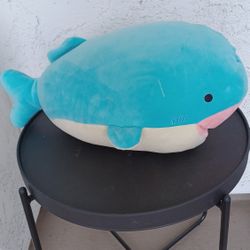 Cute Whale Plushie