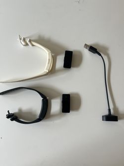 2 Fitbit Ace 2 Watches