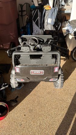 Kids King Jeep Play Car