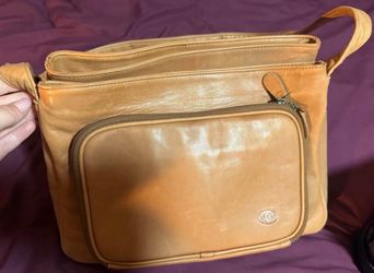 SAS purse