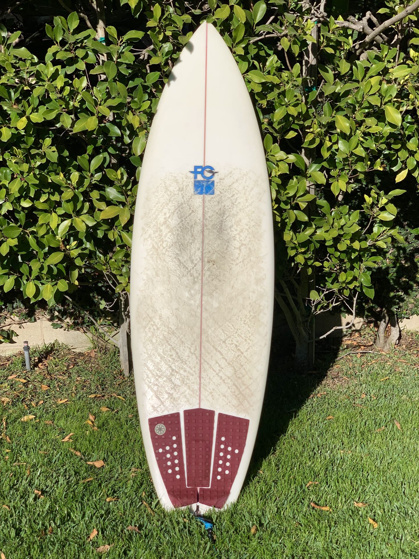 5’6” Rare Patagonia Surfboard, AIPA Fins + Free Bag And Leash