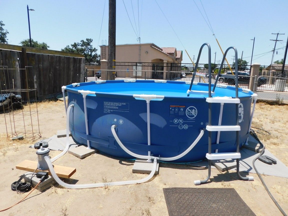 Intex Pool
