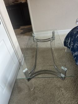 Ashly Coffee Table