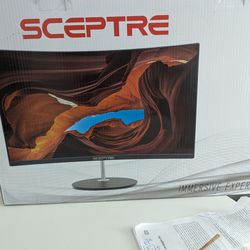 Edgeless Curved Monitor 27 In