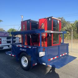 Heavy Equipment Trailer / Vending Machine 