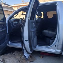 TROCA  BONITA DODGE RAW MOTOR 3 7  ANO 2011.  BARATO TRASMION  NO