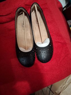 Women's shoes