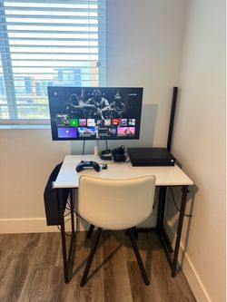 Xbox monitor desk bundle
