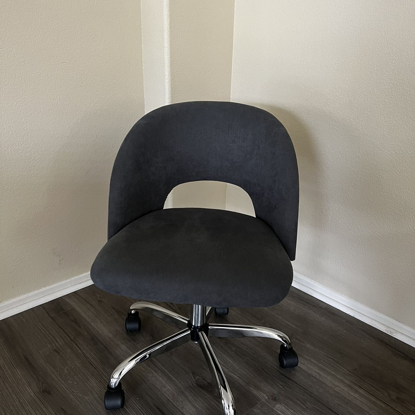 Grey Desk chair 