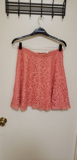 Size Medium-Coral Mini