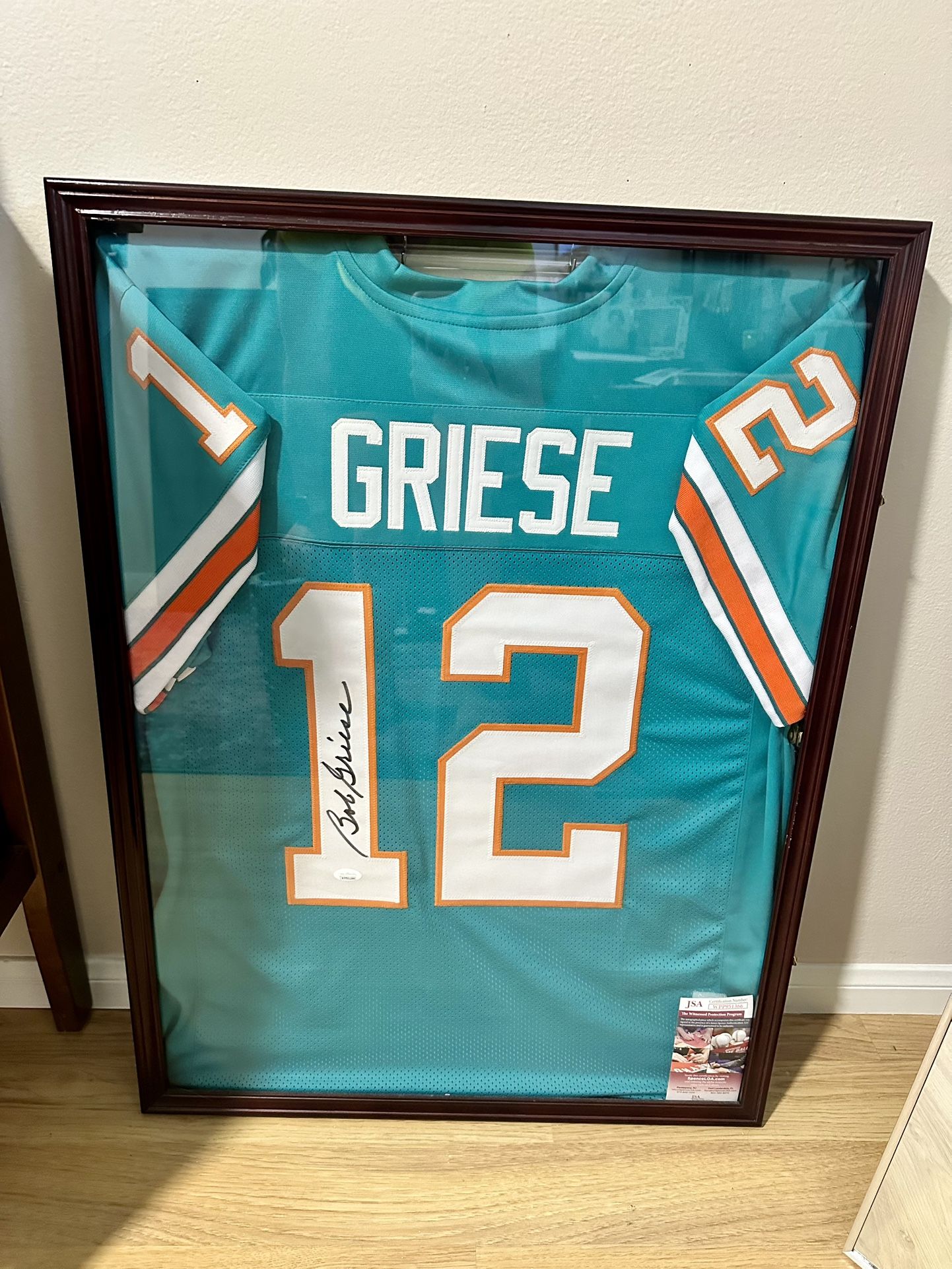 Jersey Display Frame (jersey not included)