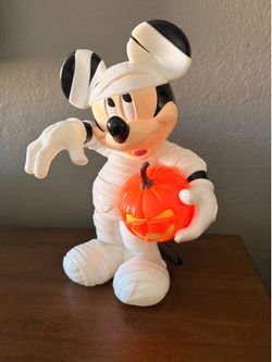 Mummy Mickey popcorn bucket