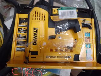DeWalt multi Tacker