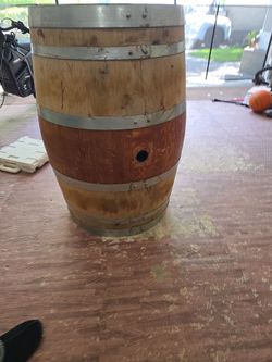 Wine barrel
