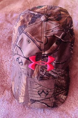 Women’s UA Camo Hat