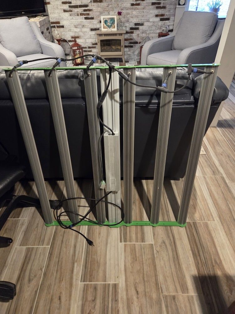 Rdj BOUNS 720 Grow Light