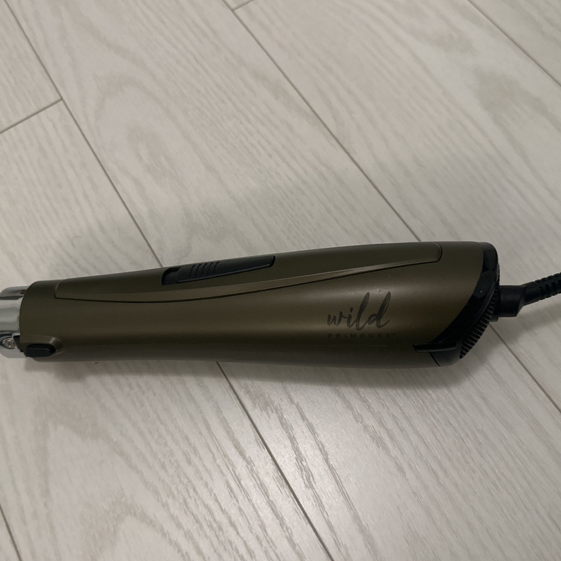 Conair Bc650 Wild Primrose Multi Styler Ionic Technology Hot Hair Brush