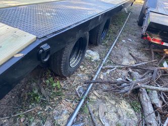 Black Steel Flatbed Trailer with Tandem Axles