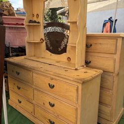 Girls Wooden Dressers 