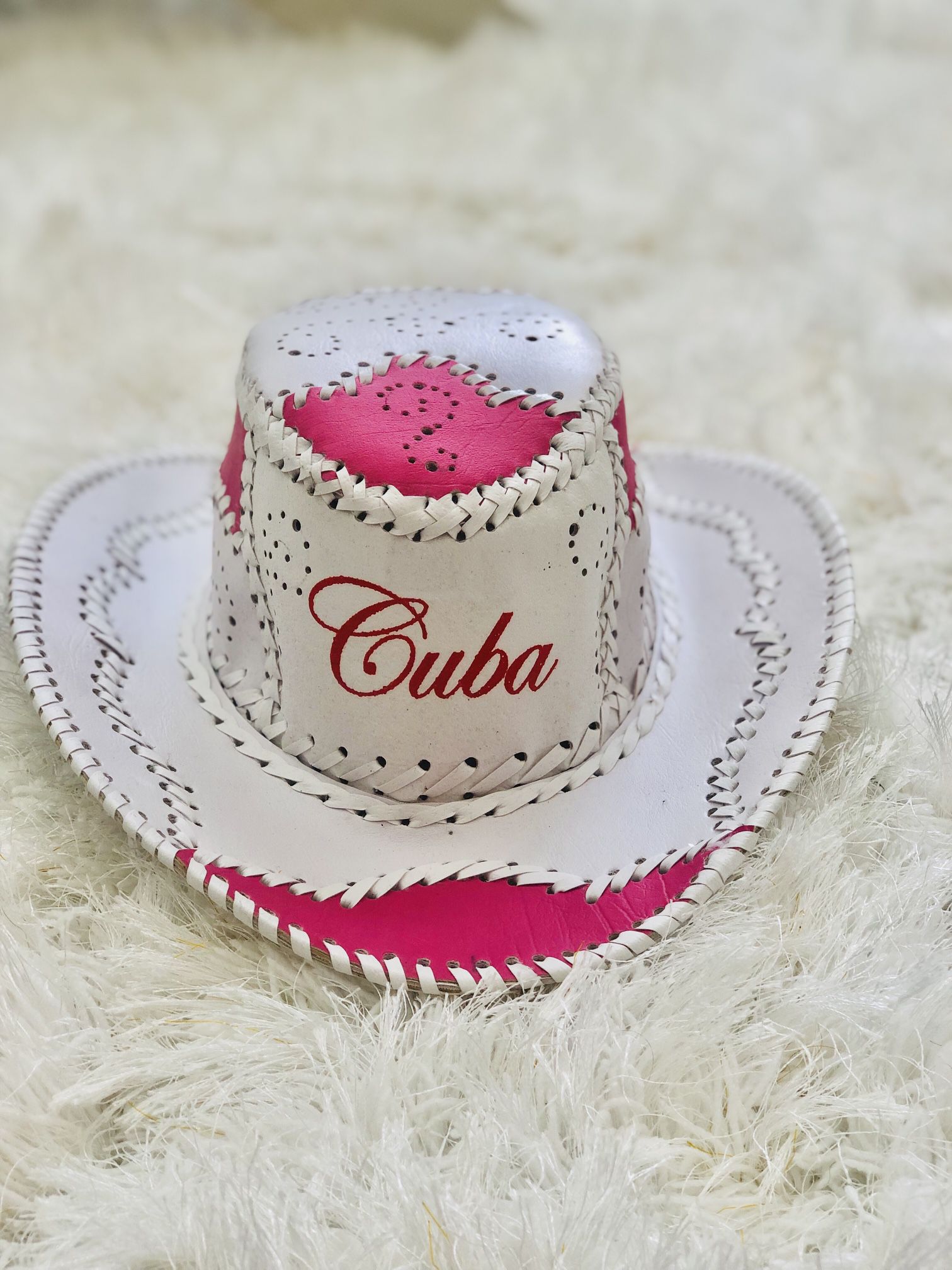 Cuban Hat Pink