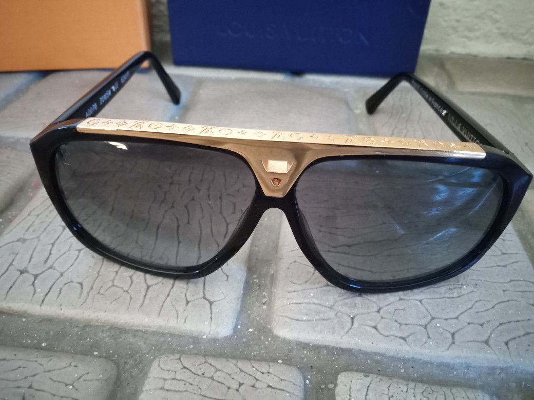 bord wanhoop Hassy Louis Vuitton Evidence Sunglasses for Sale in Anaheim, CA - OfferUp