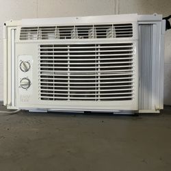 Easy Home 5000 BTU Window AC Unit