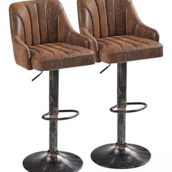 4 Bar Stools 