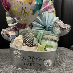 Mothers Day Basket 