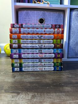 Diary of a wimpy kid set by Jeff Kinney