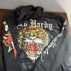Es hardy men’s hoodie