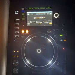 Cdj2000nxs2 /w Case