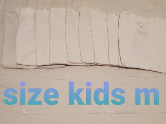 Kids white t-shirts size m