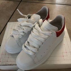 Alexander Mcqueens