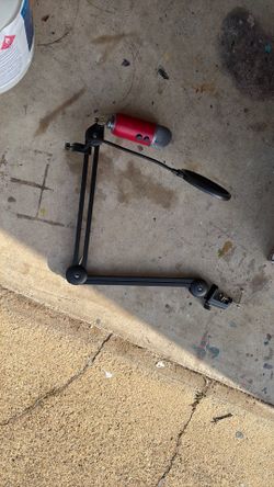 Yeti Blue Mic With Arm