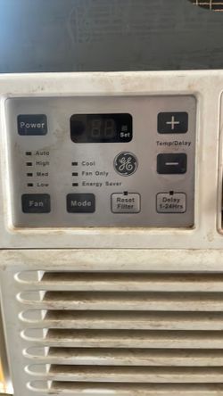 4 Window Air conditioners