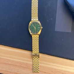 Nixon Watch
