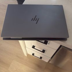 HP Laptop Touchscreen