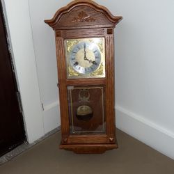 Clock With Pendulum 