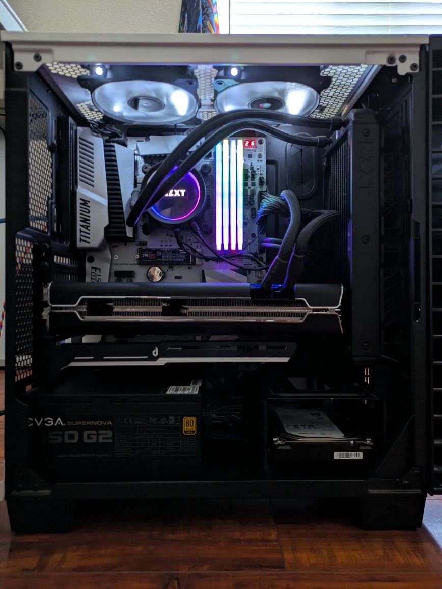 Gaming PC – i7, RX 5700 XT, 32GB RAM